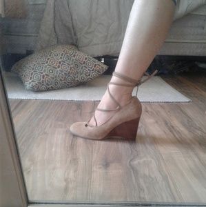 Adrienne Vittadini Smily Suede Lace up Wedges